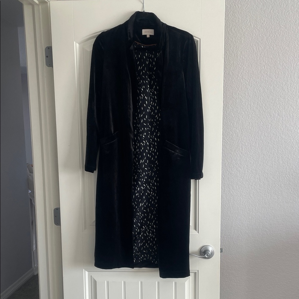 Skies Are Blue Black Velvet Duster